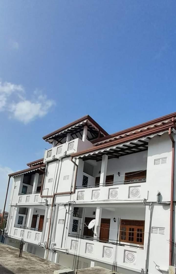 Jasmine Apartments Negombo Exterior photo